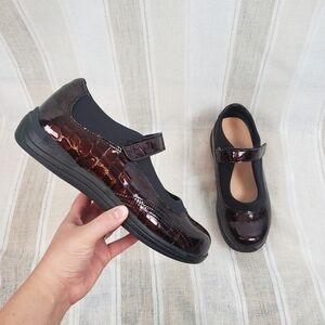 Drew Mary Jane Shoes Brown Black Size 8